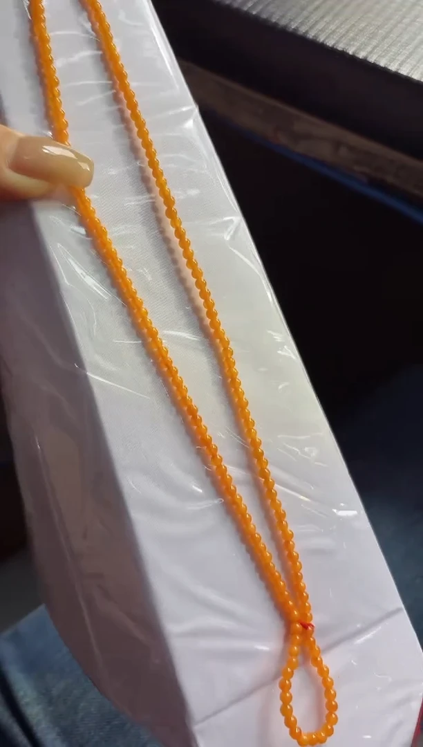 翡翠未镶嵌颈饰100712646