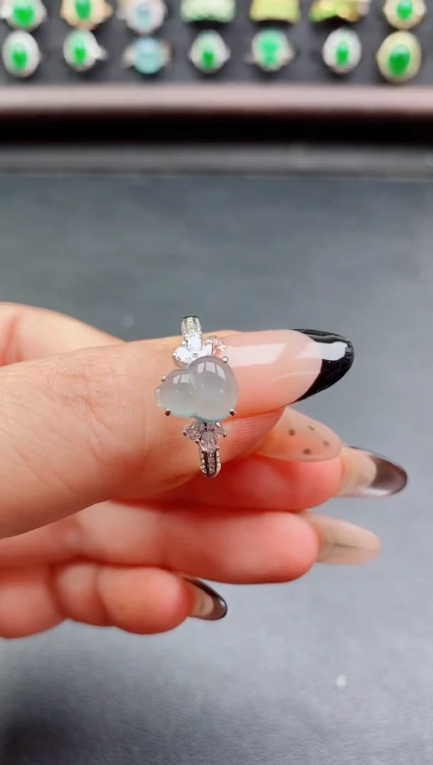 银S925镶嵌戒指翡翠1