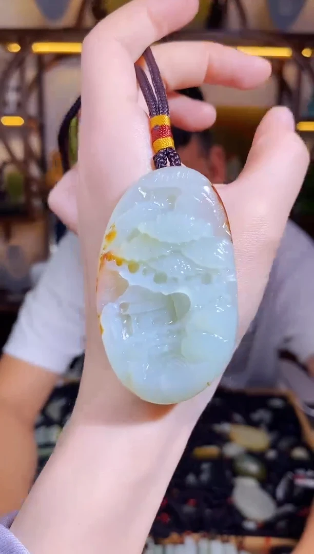 颈饰未镶嵌和田玉1