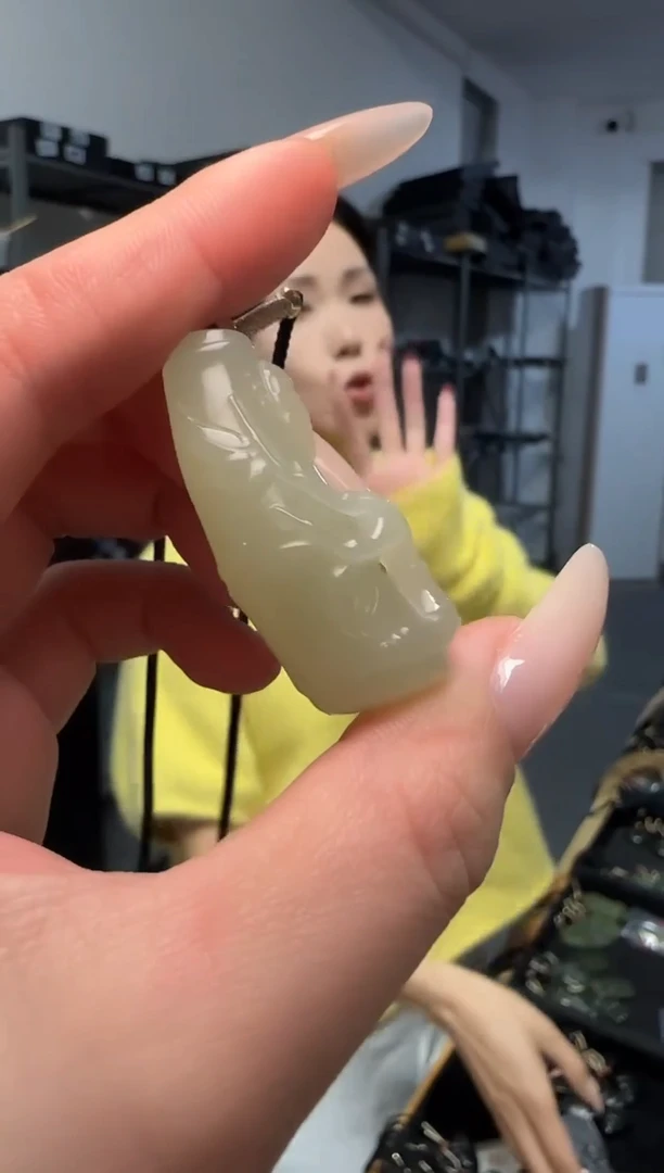 颈饰未镶嵌和田玉晴水竹节吊坠