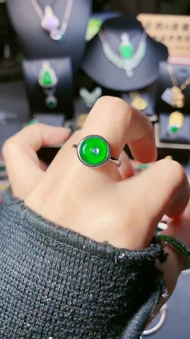 【闪购商品】翡翠戒指银S925镶嵌戒指