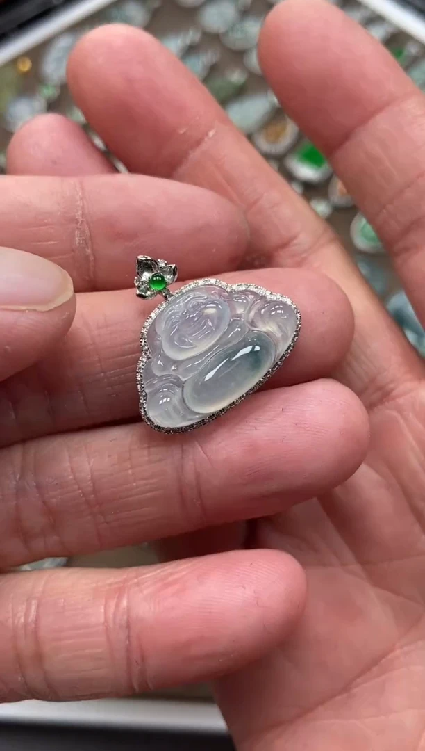 【闪购商品】翡翠颈饰18K金镶嵌佛公