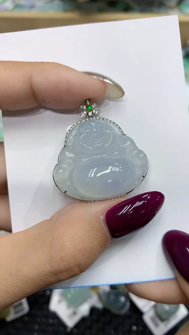 翡翠18K金镶嵌颈饰111111111111