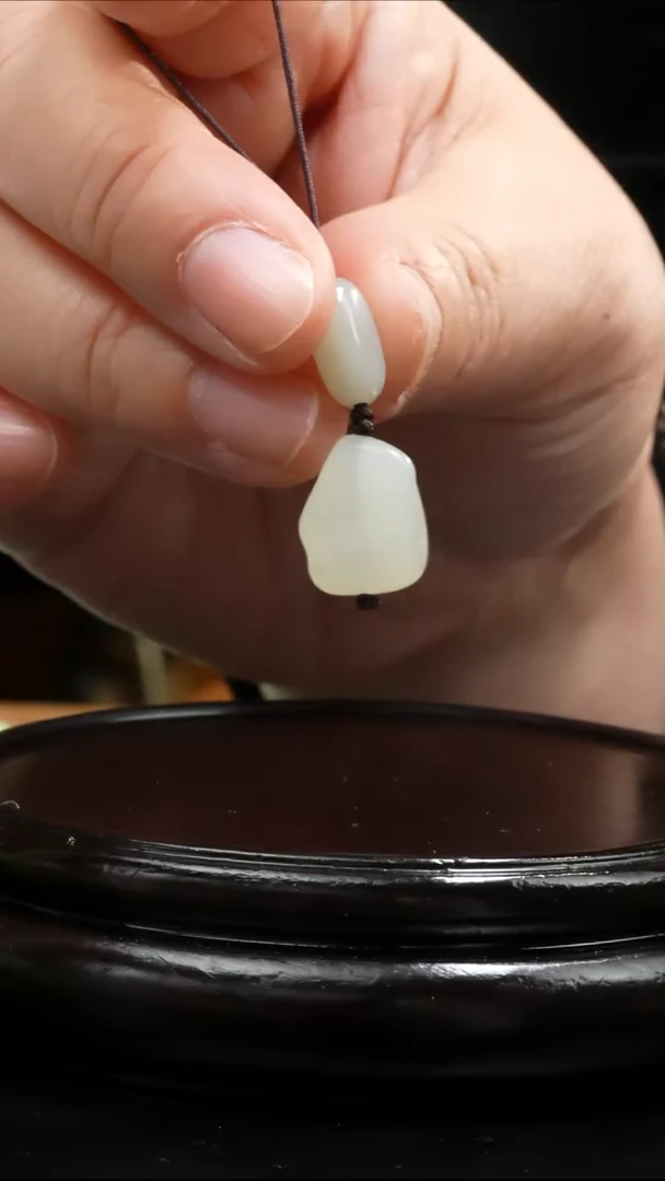 【闪购商品】和田玉吊坠(不含链)未镶嵌和田玉原石