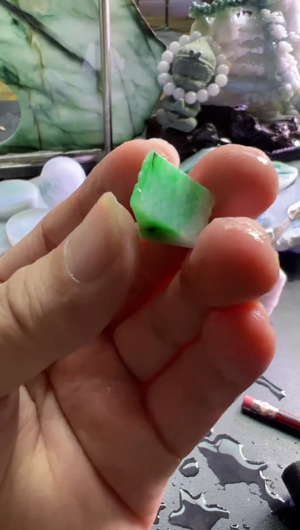 未镶嵌挂件翡翠天然缅甸翡翠A货