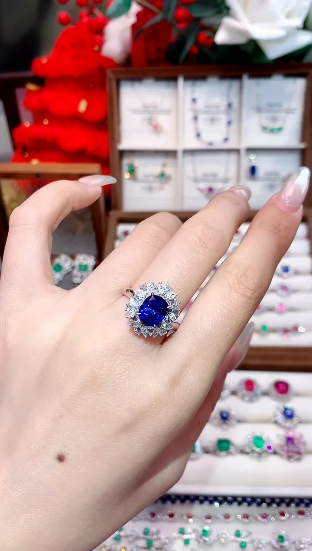 戒指蓝宝石18K金镶嵌3.54ct/天然宝石/七天无理由