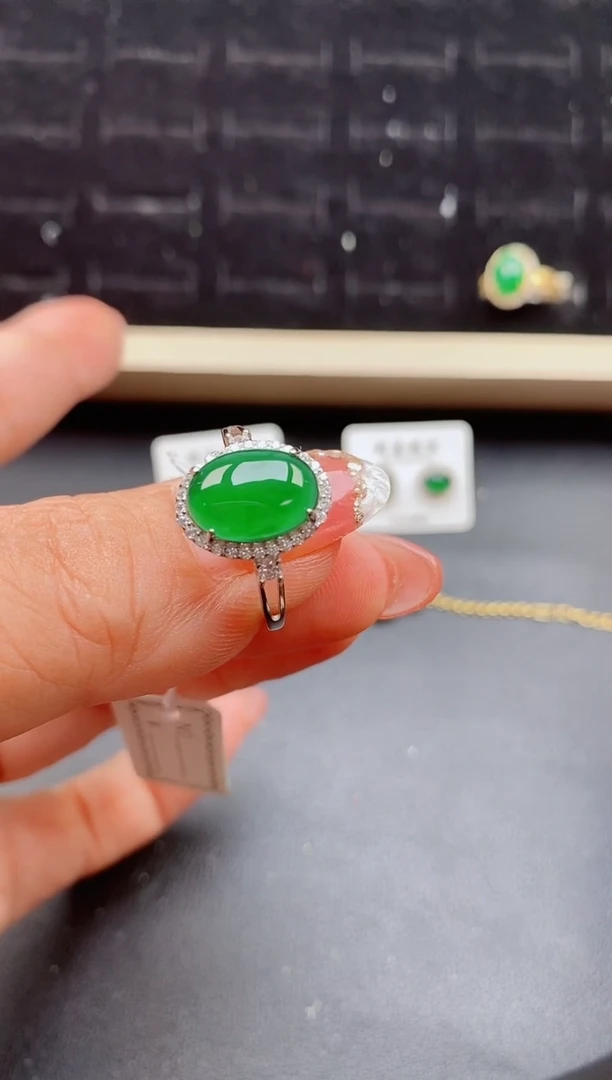 【闪购商品】翡翠戒指银S925镶嵌122122