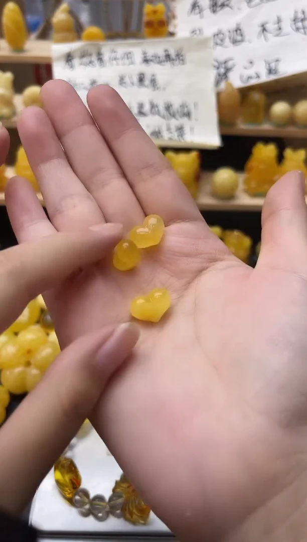 琥珀未镶嵌珠宝奇石014琥珀蜜蜡微瑕多样性随机发其一