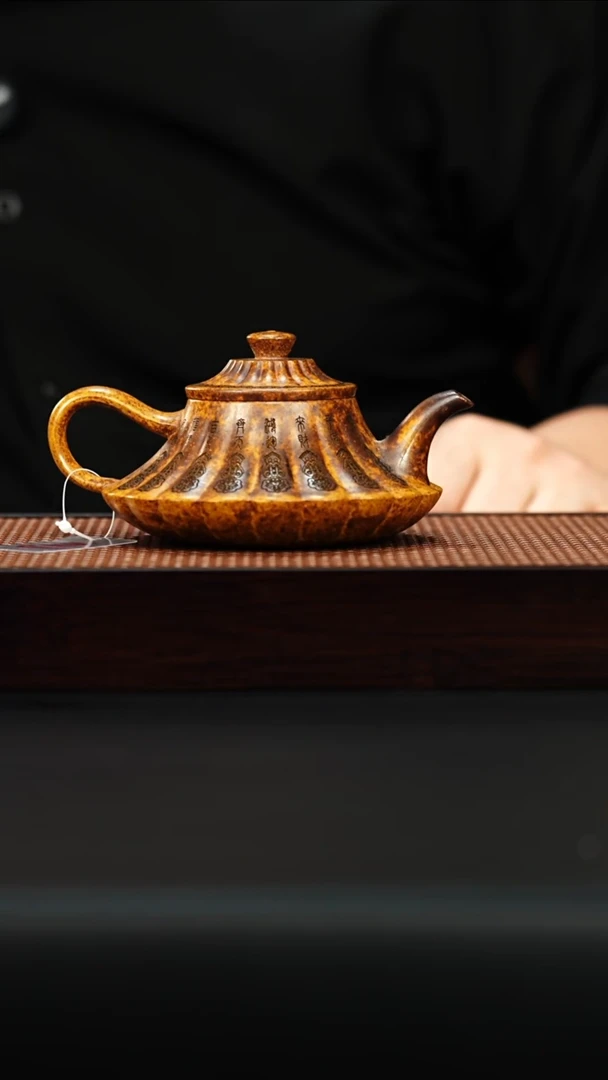 茶壶紫砂宜兴紫砂 筋纹云炉 200cc 龙骨筋砂 李志刚h017