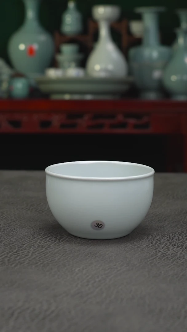 尹*36号月白无纹缸杯微瑕~帆