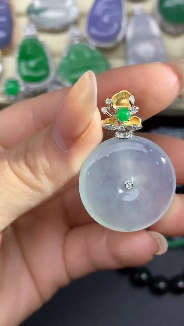 翡翠18K金镶嵌颈饰379-雪姐翡翠天天见