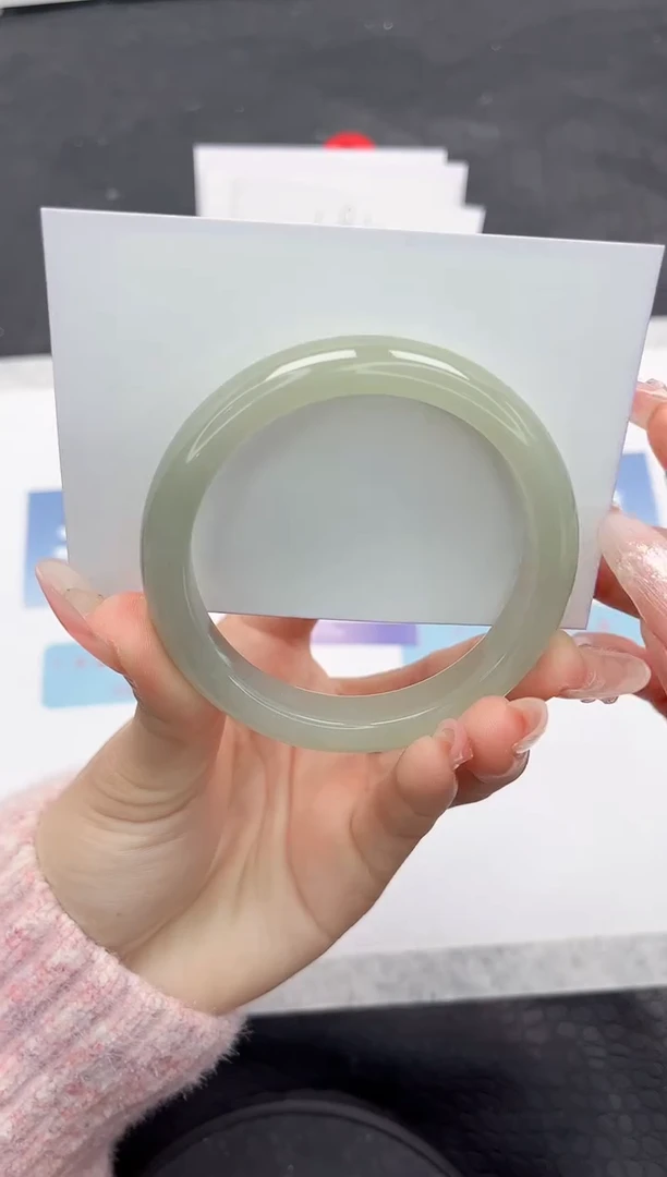 【闪购商品】石英质玉手镯未镶嵌L172-54.1