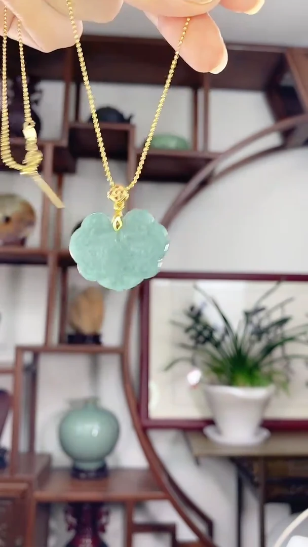 翡翠未镶嵌吊坠(赠链)X52蓝水平安锁