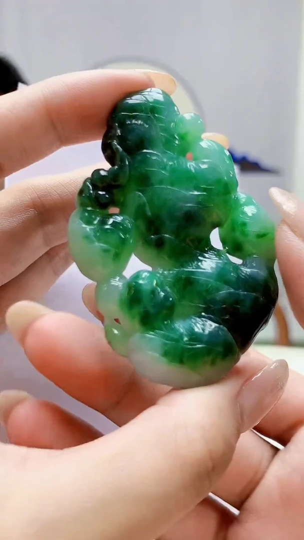 未镶嵌定制翡翠4868MM-毛货挂件28