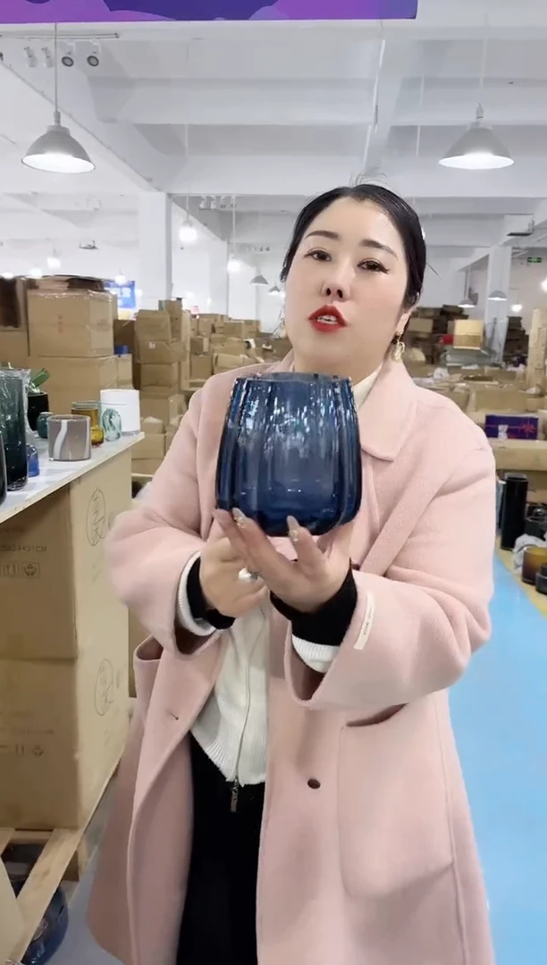 【闪购商品】玻璃唐总花瓶厂微瑕-4QSU