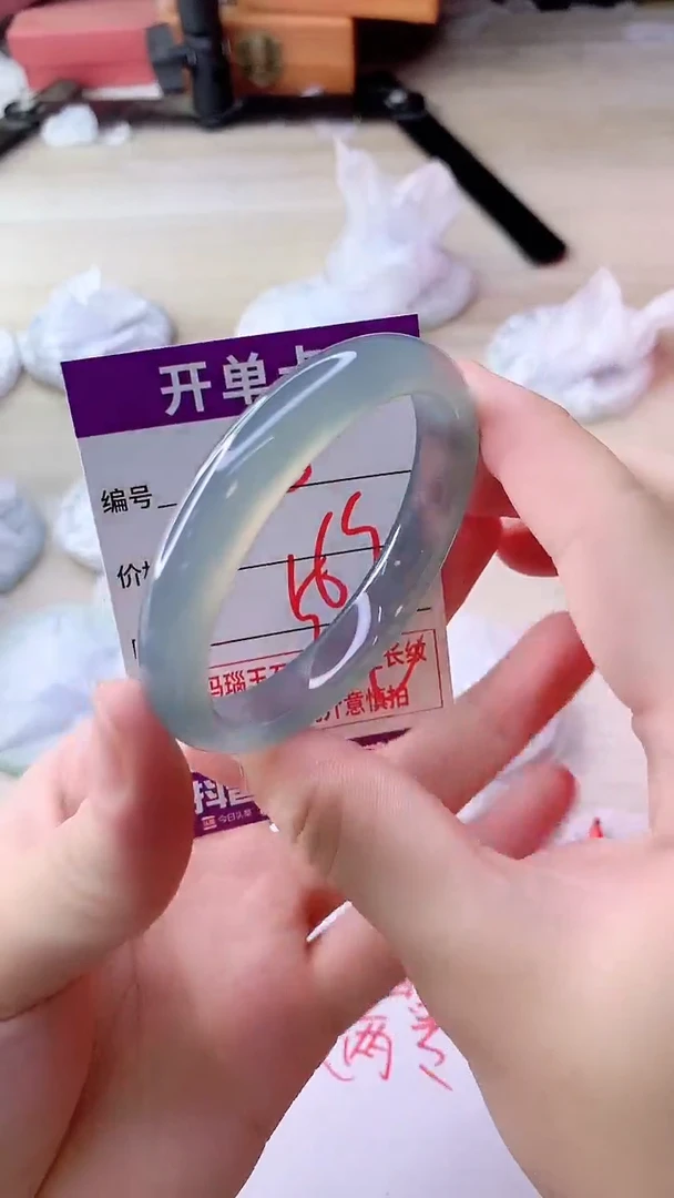 手镯玛瑙/玉髓未镶嵌703