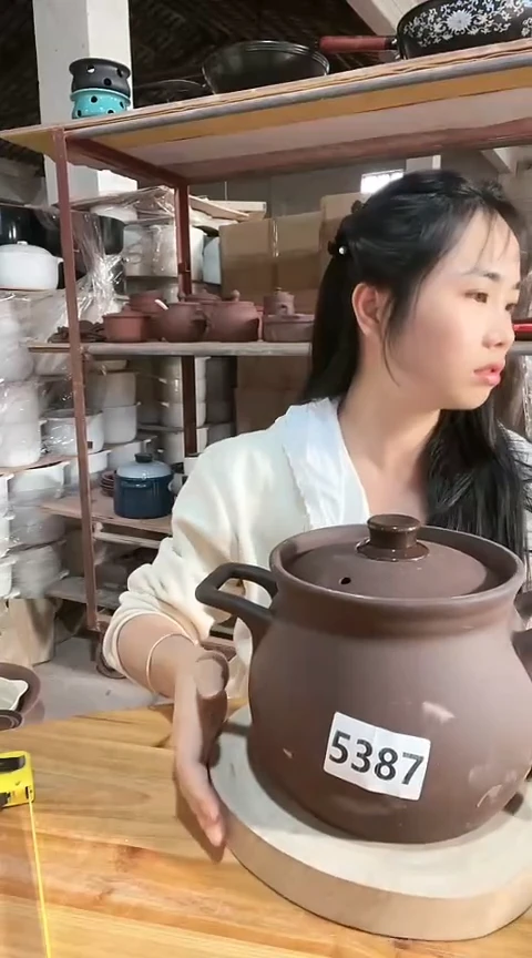 陶5387瑕疵4.0紫砂大肚锅带盖