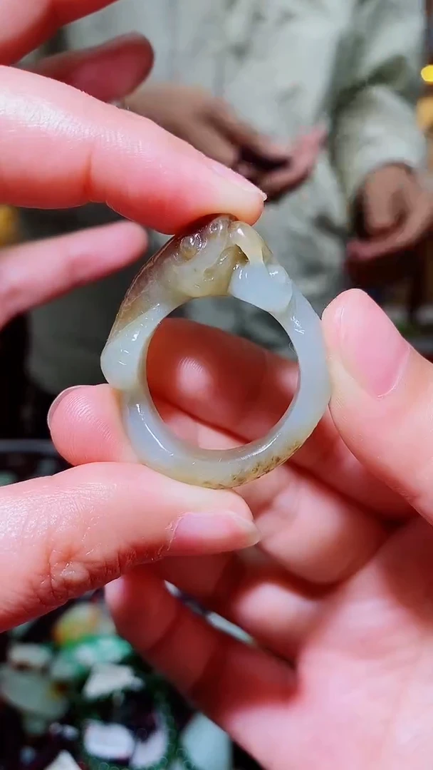 和田玉戒指未镶嵌1