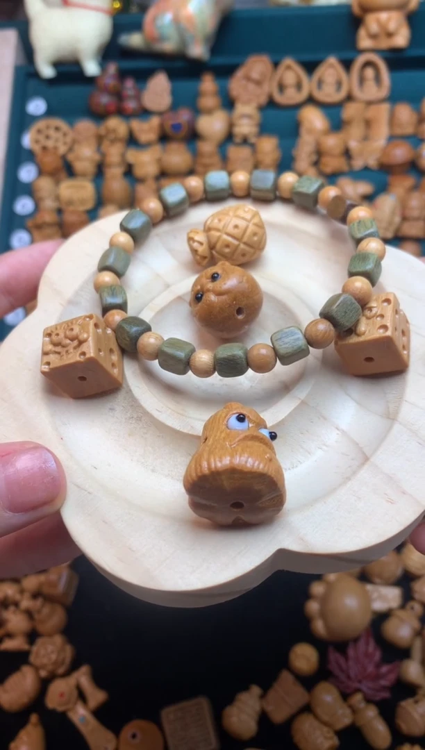 【闪购商品】檀香木...............
