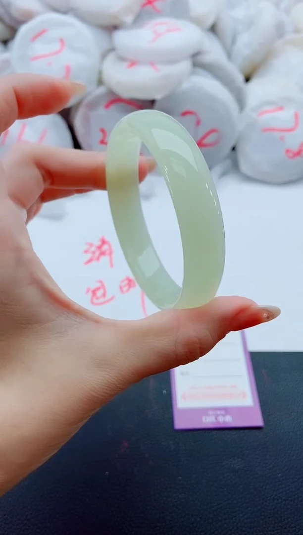 未镶嵌手镯石英质玉H253-63-64