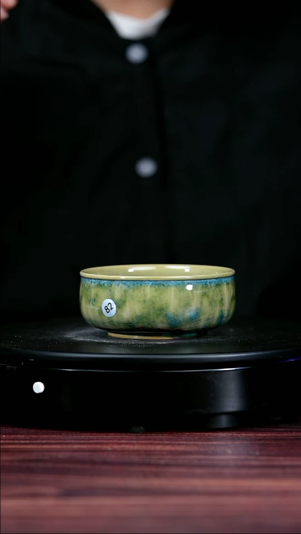 82#李盼龙一级品原矿钧瓷卷口禅定杯