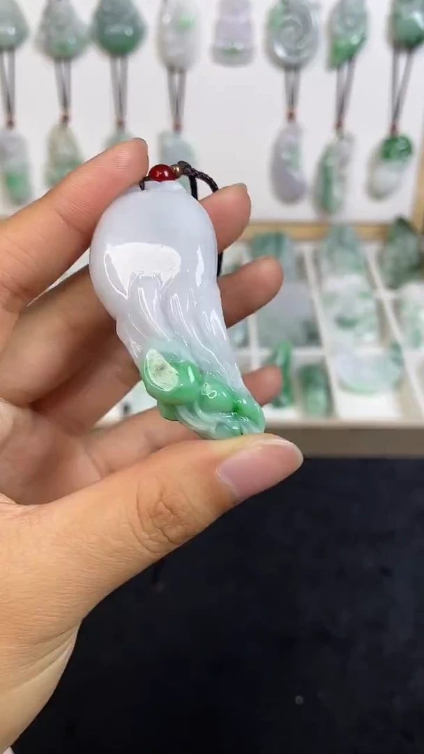 颈饰未镶嵌翡翠1