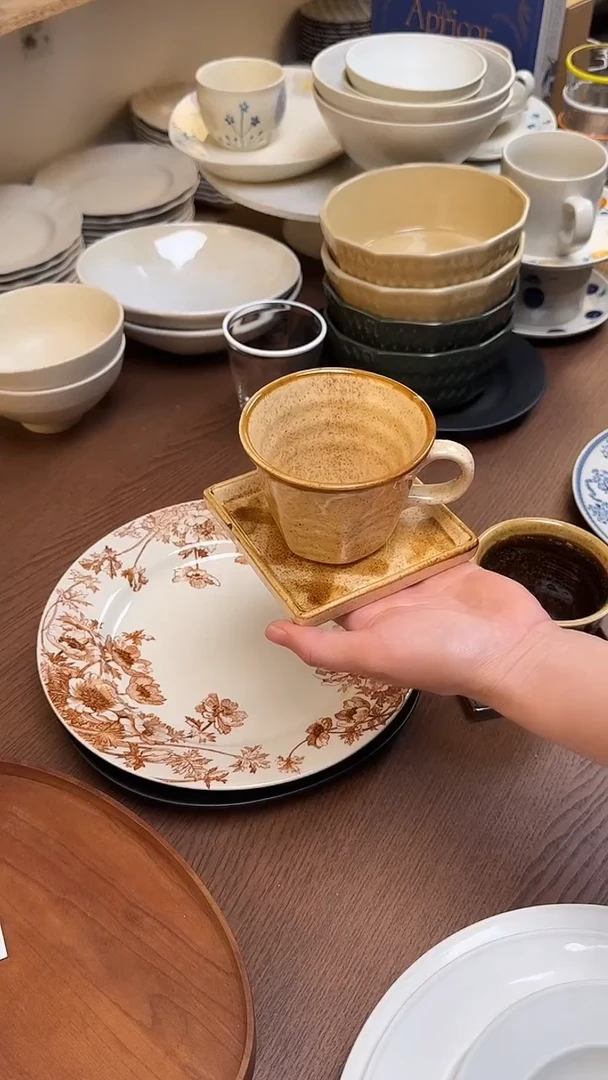 手绘方碟咖啡杯焦糖色瑕疵款