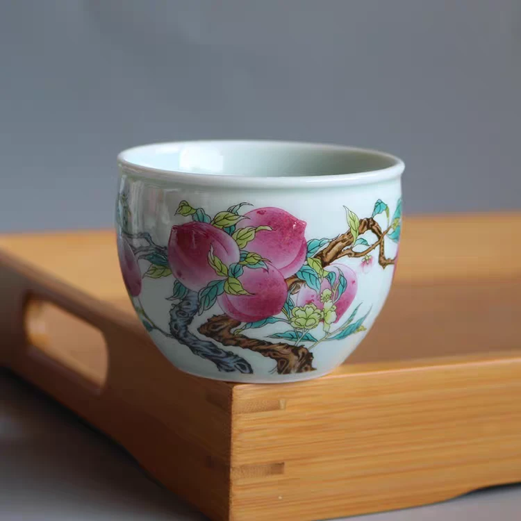 陶瓷九桃粉彩寿桃主人杯*2