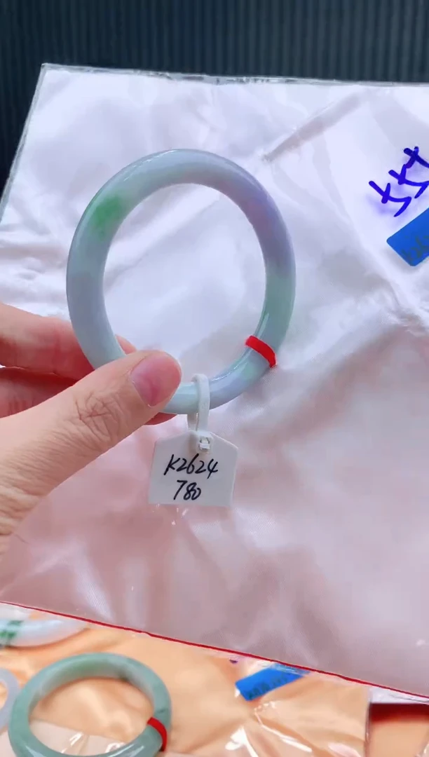 未镶嵌手镯翡翠55+