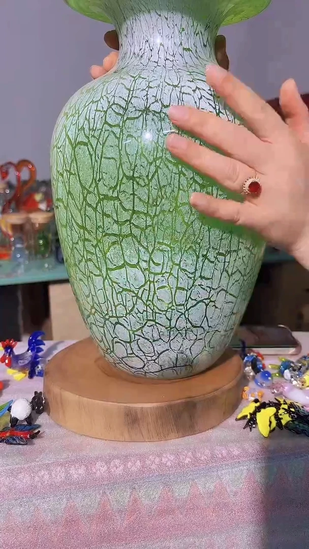 淄博琉璃绿色花瓶