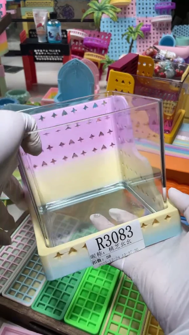 桃**幺陌派帝国寄居蟹3083