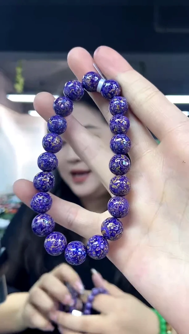 天然辰砂多样性发其一颜色微差