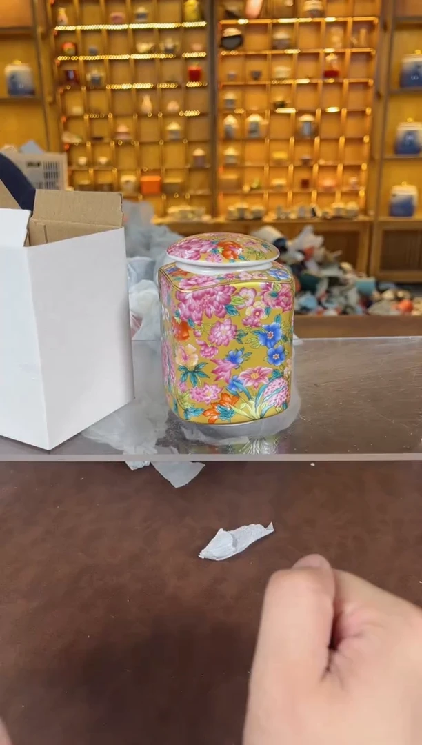 瓷片鸣盏居11111111万花珐琅彩茶叶罐
