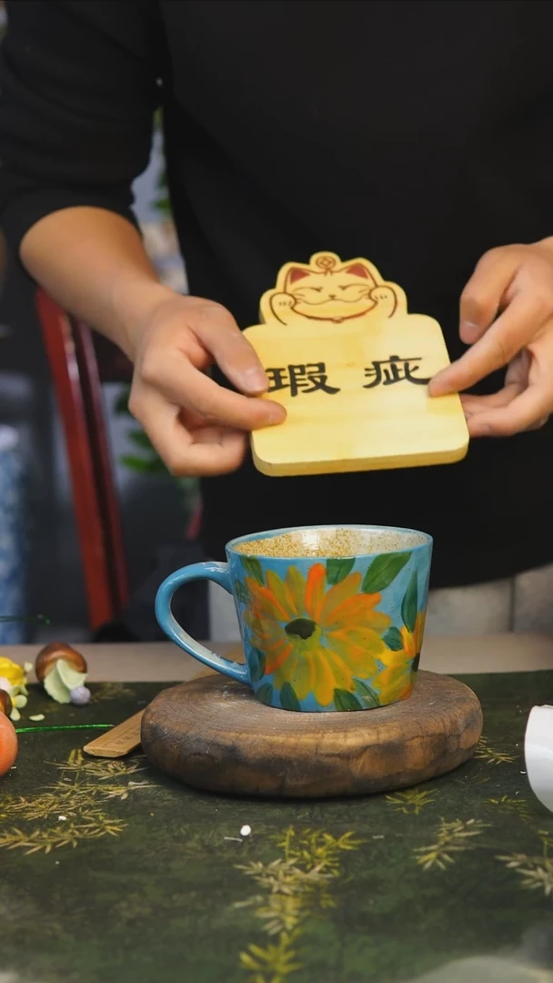 【闪购商品】3景德镇釉下彩油画小花瓶157