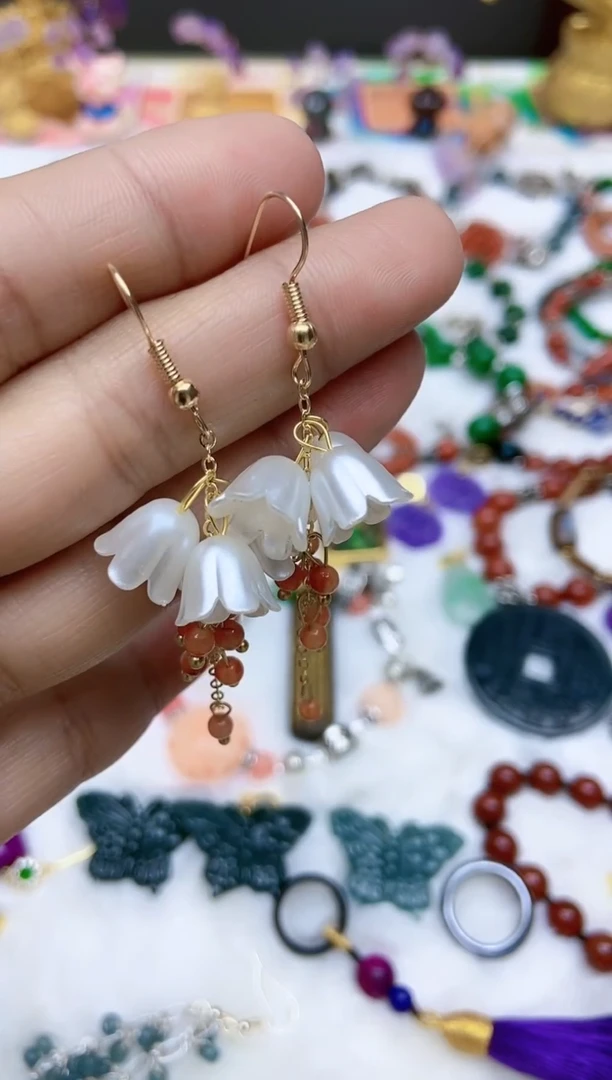 【闪购商品】玛瑙/玉髓耳钉未镶嵌A01