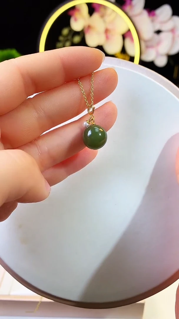 吊坠(赠链)银S925镶嵌和田玉青黄口单珠