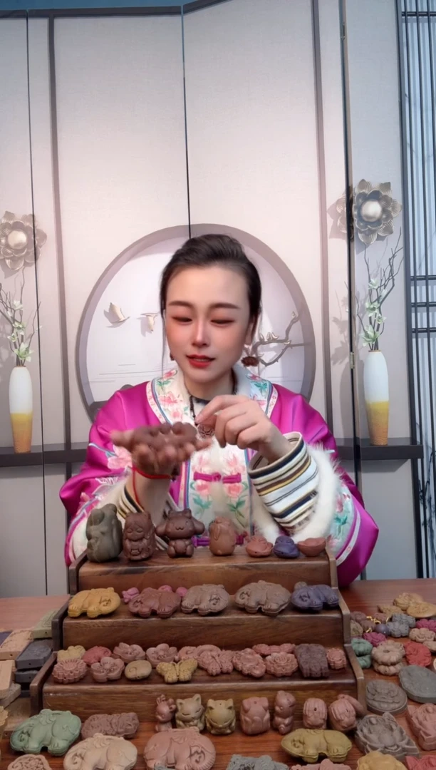 【闪购商品】泥塑红麝1.7月球手串