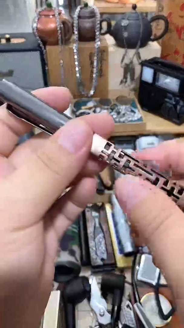 瓷片闪购商品  如图所示