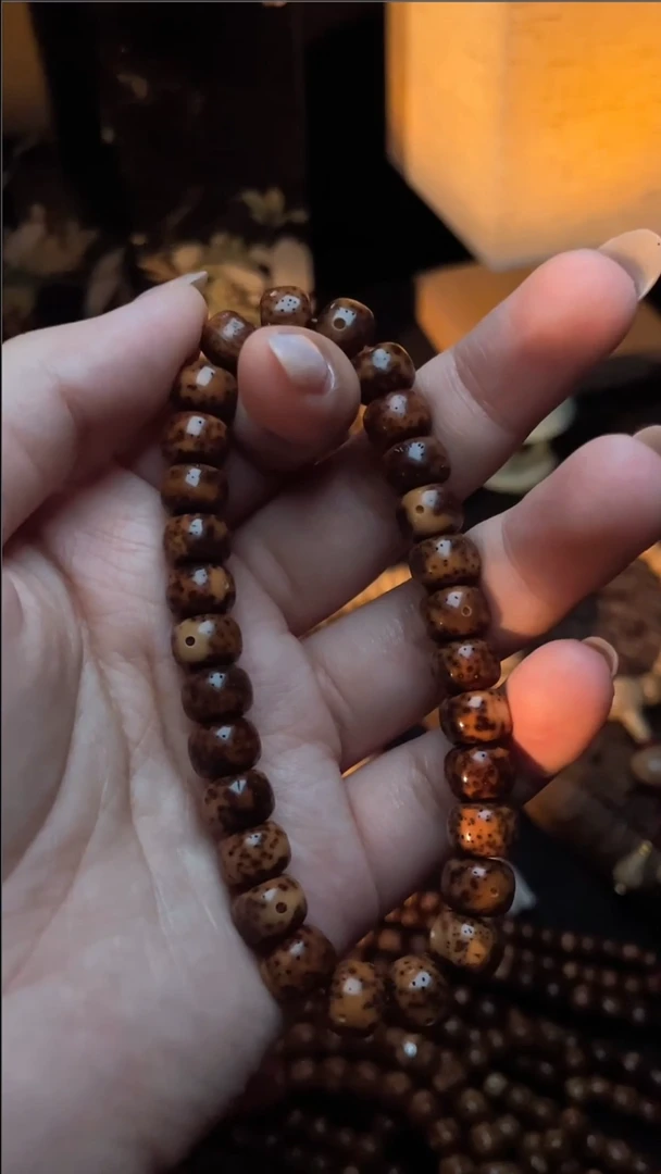 手串星月菩提精工级中珀花皮新桶9*7手串
