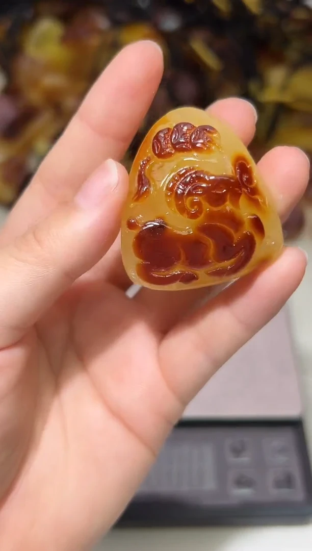 裸石琥珀未镶嵌琥珀蜜蜡吊坠