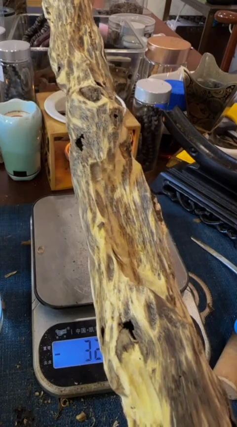 【闪购商品】沉香沉香碎屑棋楠虫漏593