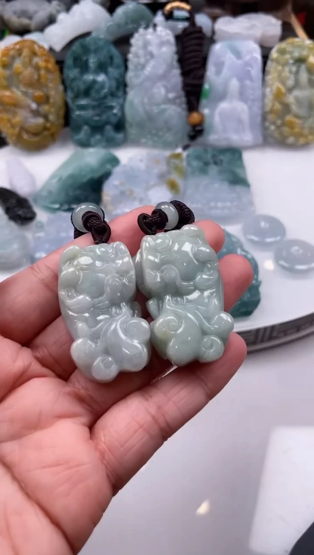 【闪购商品】翡翠颈饰未镶嵌天然缅甸A货翡翠有瑕疵多样性发一404