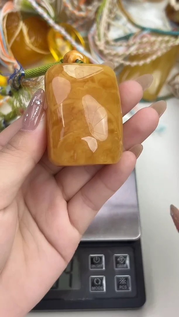 裸石琥珀未镶嵌天然琥珀蜜蜡吊坠