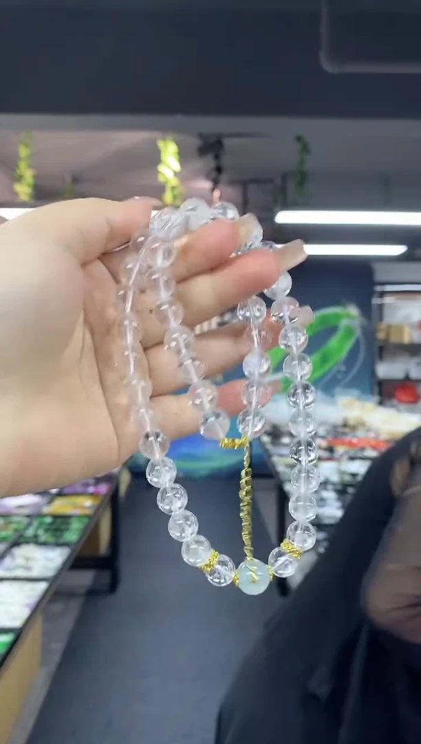 未镶嵌颈饰水晶多样性发其一颜色微差