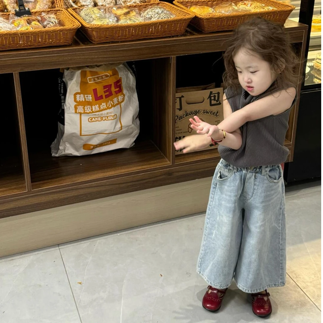 《小思家》女童2025年夏季新款简约百搭灰色背心阔腿牛仔裤套装