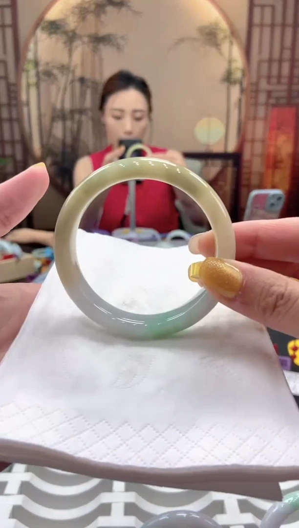 翡翠手镯未镶嵌000028630