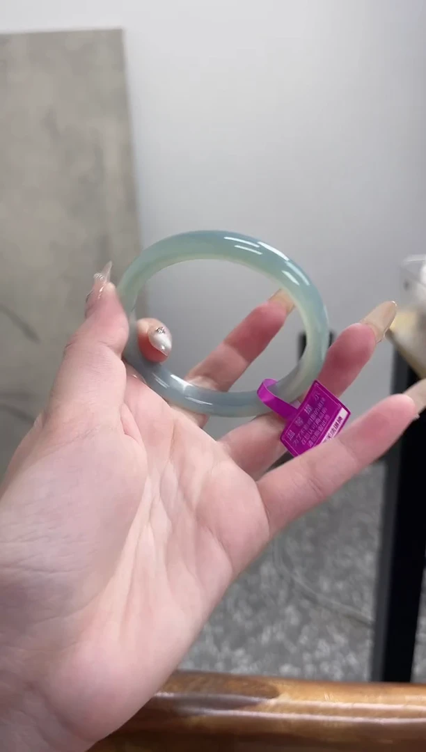 【闪购商品】玛瑙/玉髓手镯未镶嵌58圈 需要包容