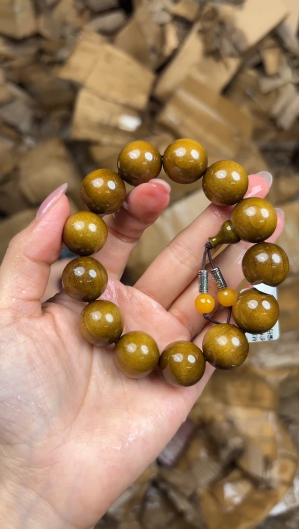 尚品精品手串《无礼盒》