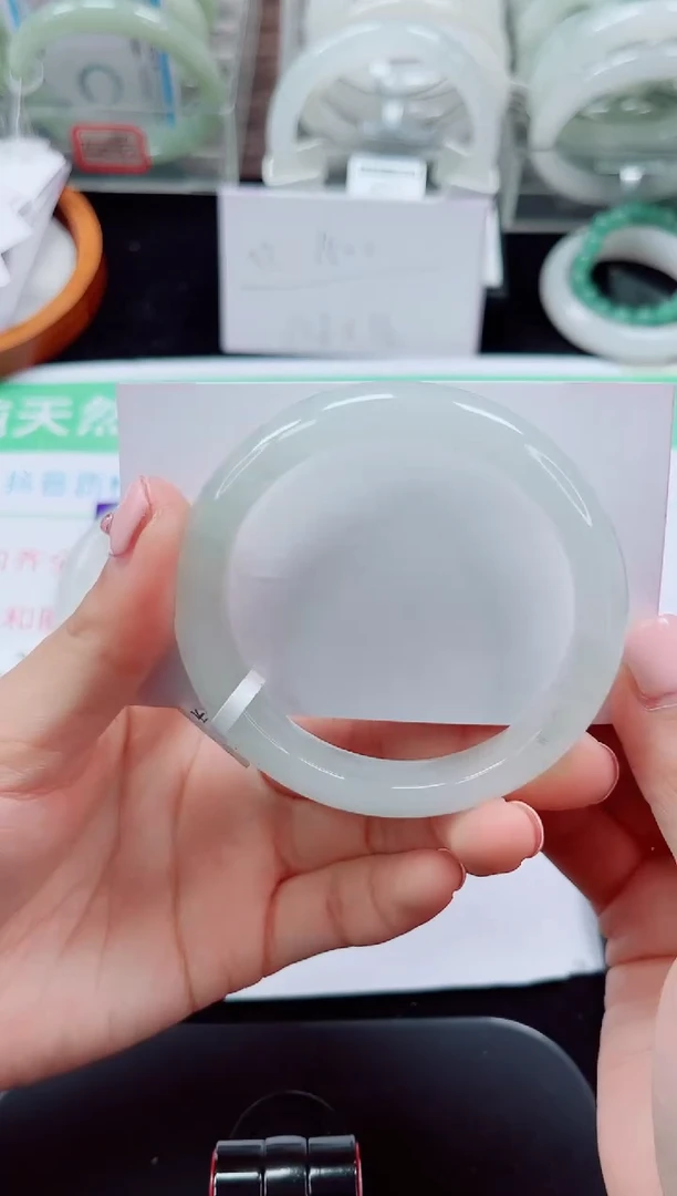 未镶嵌手镯石英质玉27-53/54