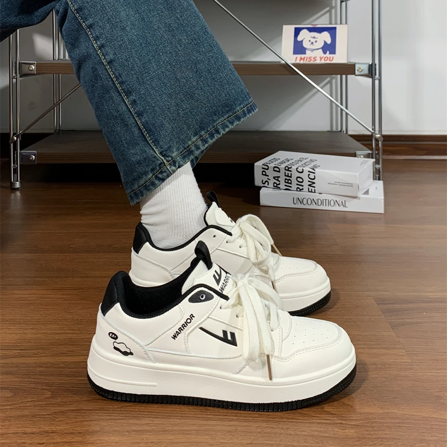 回力女鞋黑白原创小众板鞋子女2025新款爆款复古百搭小白鞋运动鞋